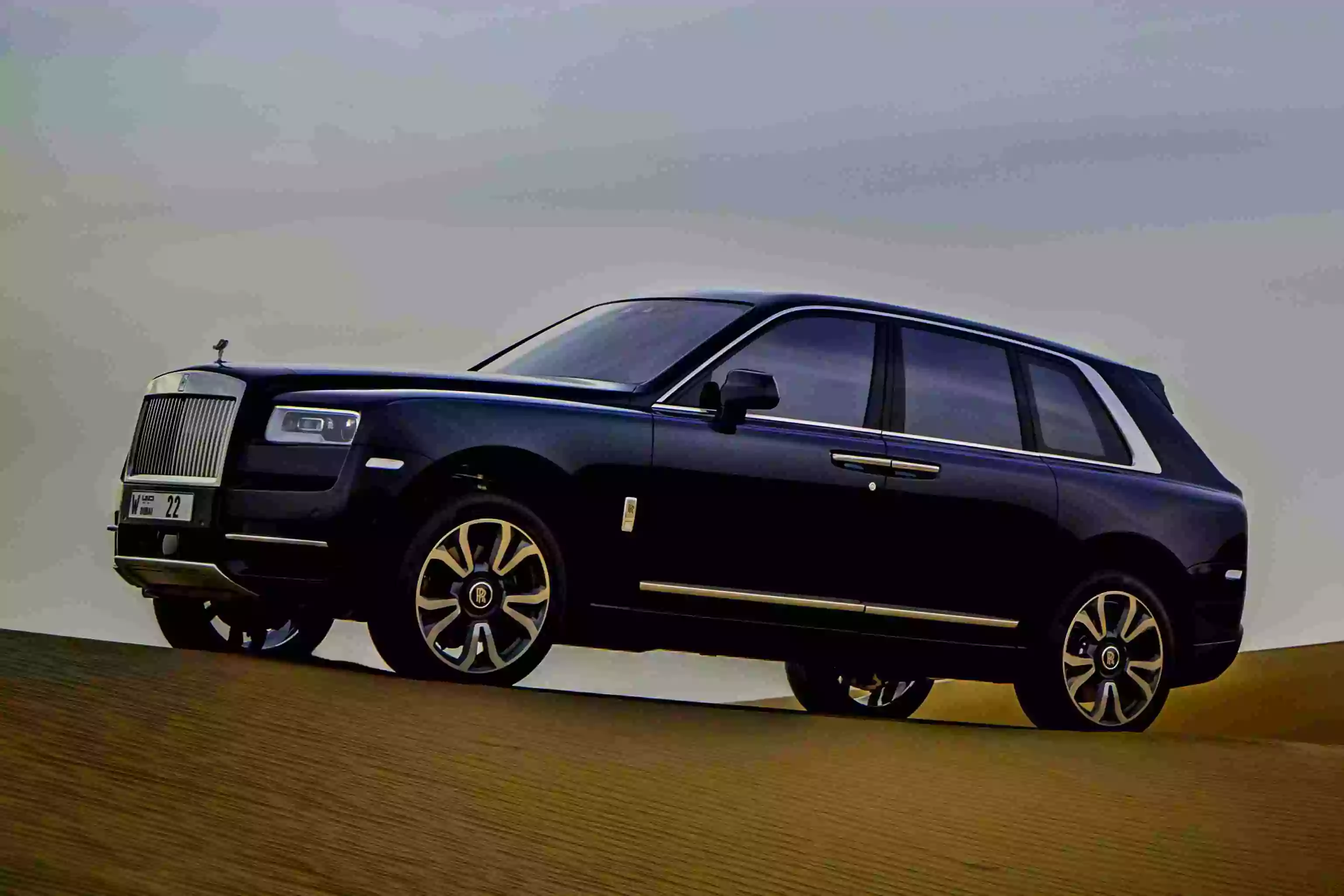 Rent A Rolls Royce Cullinan In Dubai