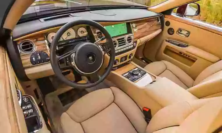 Rent A Rolls Royce Phantom For An Hour In Dubai